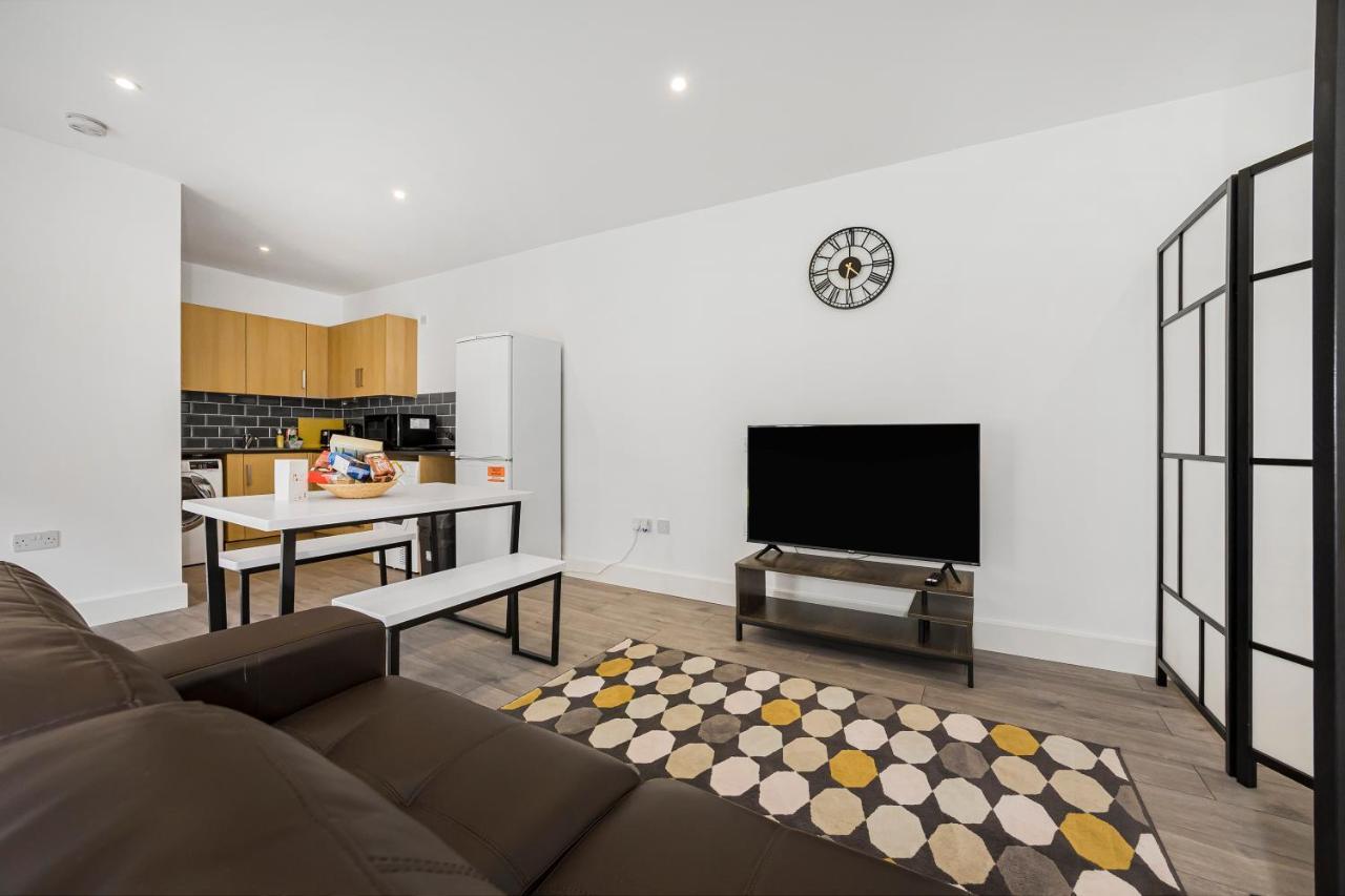 Ferienwohnung London Haven At Rutland House Ilford Exterior foto