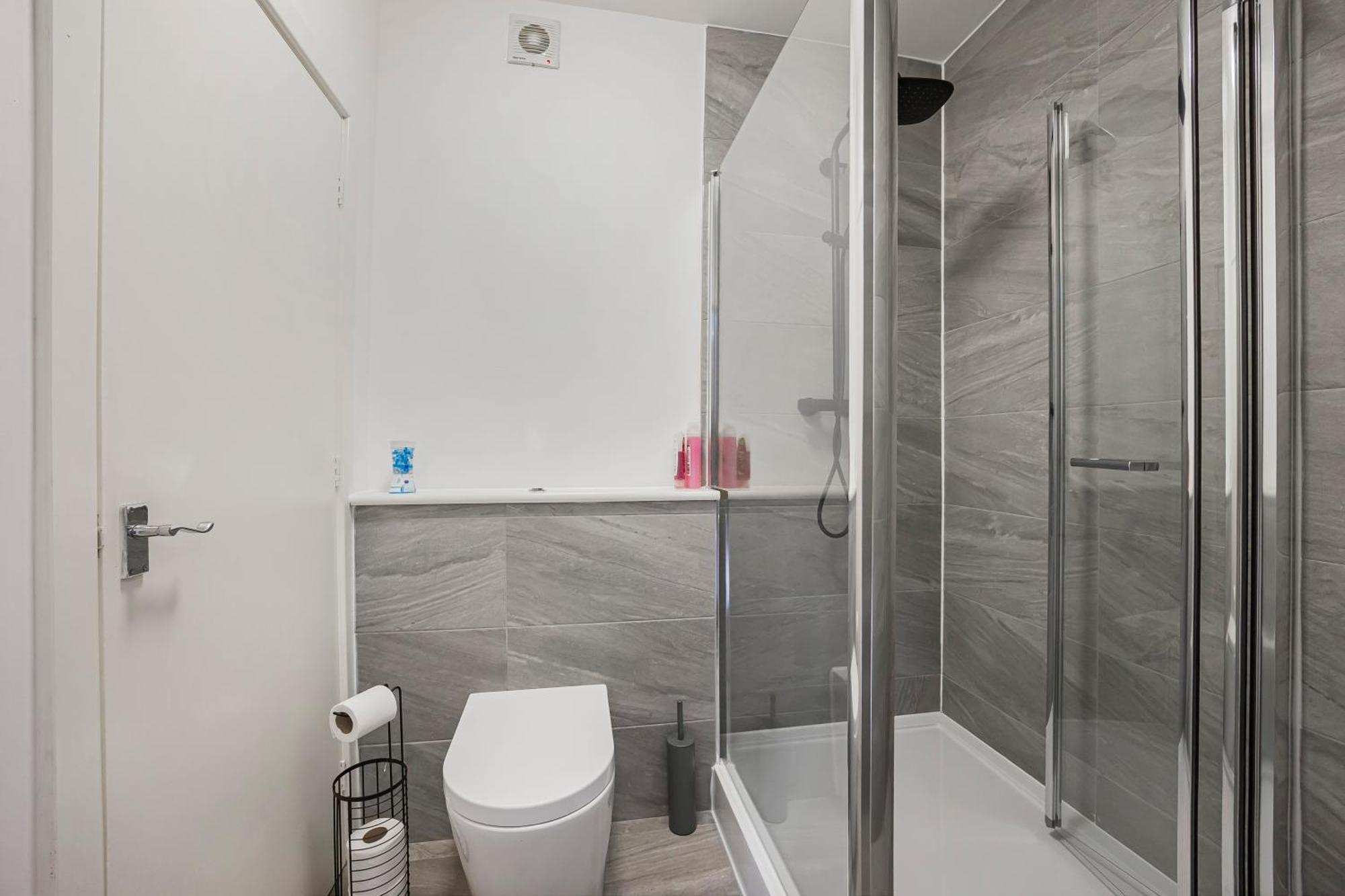Ferienwohnung London Haven At Rutland House Ilford Exterior foto